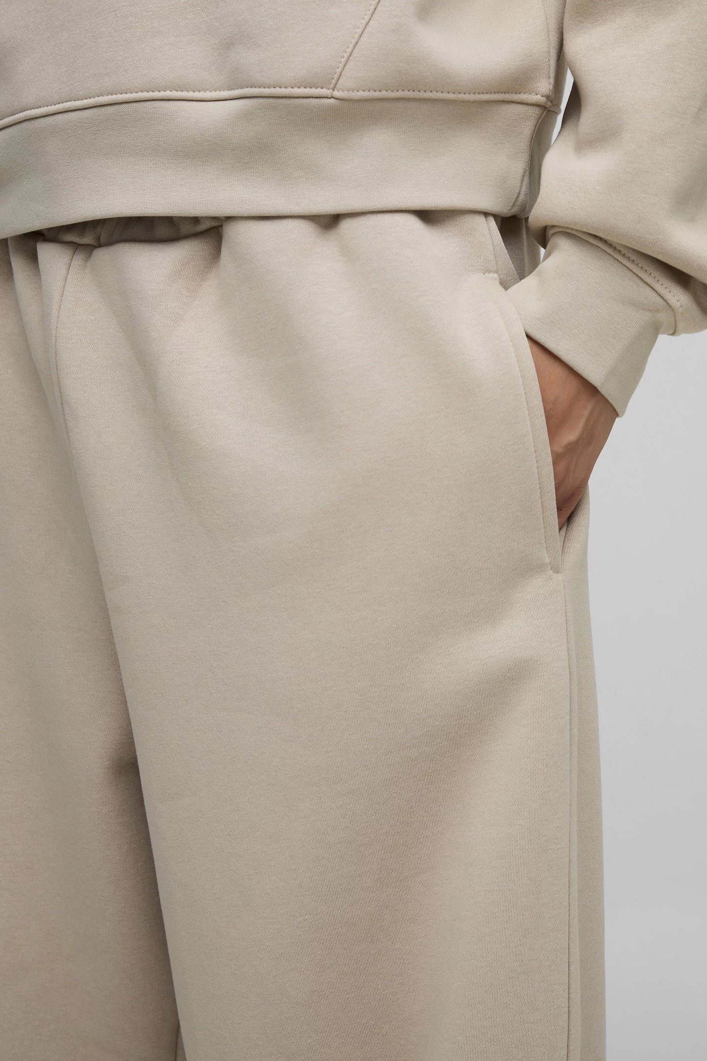 Baggy Sweatpants (Soft Sand)